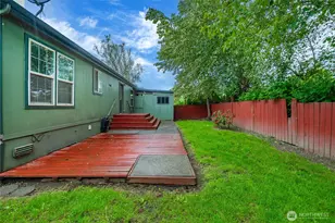337 Redwood St, Enumclaw, WA 98022 - Photo 32