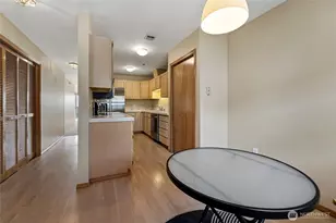 705 N State St, Bellingham, WA 98225 - Photo 10