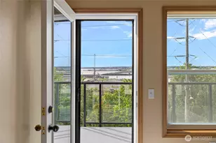705 N State St, Bellingham, WA 98225 - Photo 20