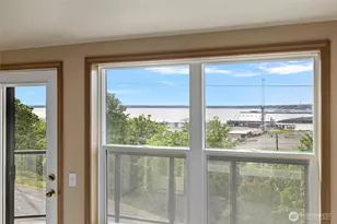 705 N State St, Bellingham, WA 98225 - Photo 24