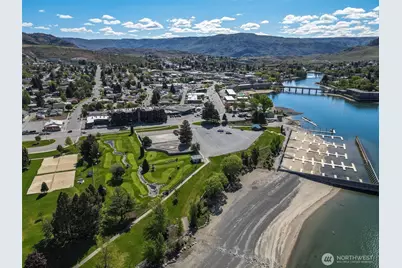 808 West Manson Highway #B203, Chelan, WA 98816 - Photo 26