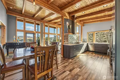 111 Hawks Meadow Road, Chelan, WA 98816 - Photo 12