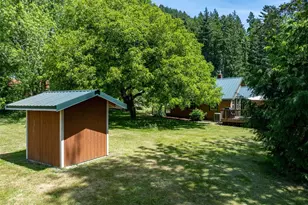 1364 Silverbrook Rd, Randle, WA 98377 - Photo 8