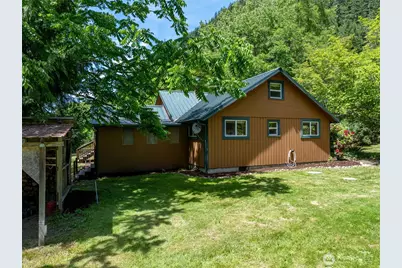 1364 Silverbrook Road, Randle, WA 98377 - Photo 14