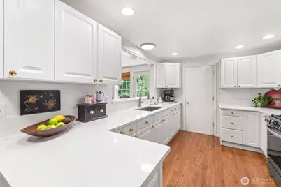 13101 58th Drive SE, Snohomish, WA 98296 - Photo 10