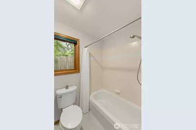 19619 NE 129th Way, Woodinville, WA 98077 - Photo 28