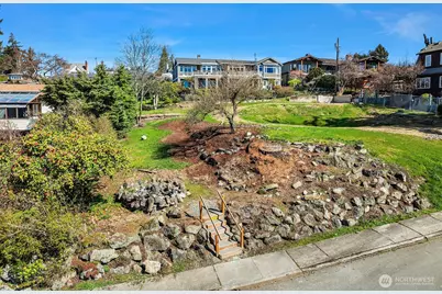 508 8th Avenue W #A, Kirkland, WA 98033 - Photo 8