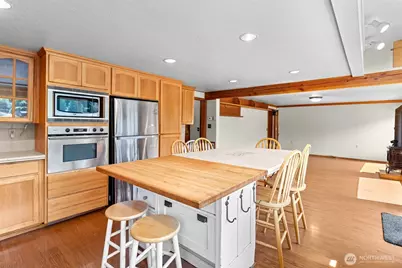 38509 Orville Road E, Eatonville, WA 98328 - Photo 12