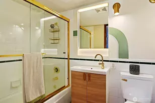 9620 Rainier Ave S, Seattle, WA 98118 - Photo 24