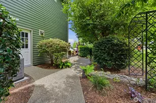 1409 27th St SE, Puyallup, WA 98372 - Photo 4