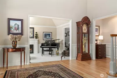22519 SE 46th Place, Sammamish, WA 98075 - Photo 4