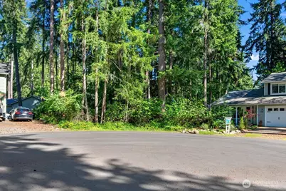 22427 Fairwood Court SE, Yelm, WA 98597 - Photo 8