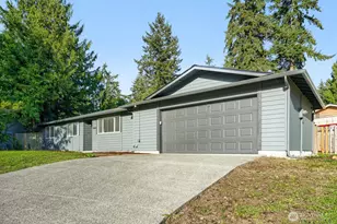 32424 10th Pl S, Federal Way, WA 98003 - Photo 1