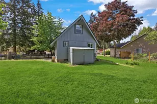 20908 93rd St E, Bonney Lake, WA 98391 - Photo 26