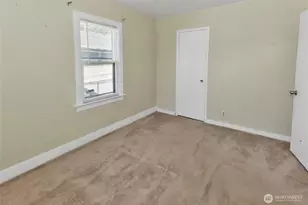 8421 S D St, Tacoma, WA 98444 - Photo 16