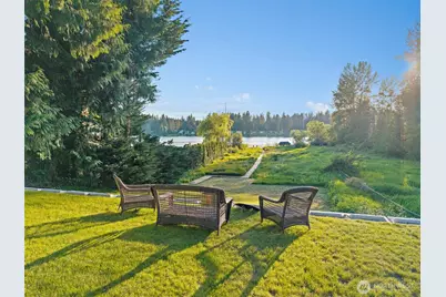 17353 191st Avenue NE, Woodinville, WA 98072 - Photo 2