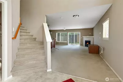 16018 124th Avenue Ct E, Puyallup, WA 98374 - Photo 2