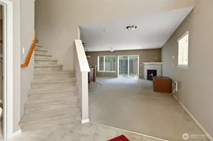 16018 124th Ave Ct E, Puyallup, WA 98374 - Photo 2