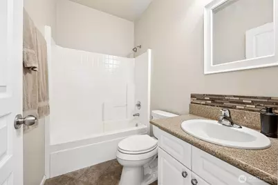 17007 91st Avenue E, Puyallup, WA 98375 - Photo 18