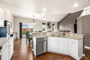 17007 91st Ave E, Puyallup, WA 98375 - Photo 6