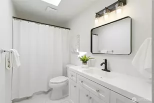 3519 NE 95th St, Seattle, WA 98115 - Photo 16