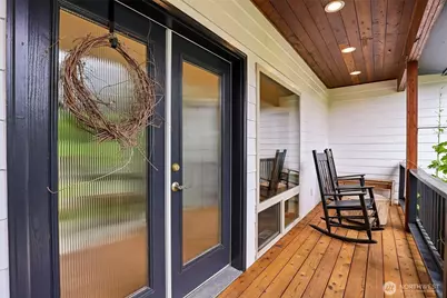 873 Mountain View Road, Kalama, WA 98625 - Photo 6