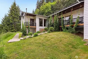 873 Mountain View Rd, Kalama, WA 98625 - Photo 4