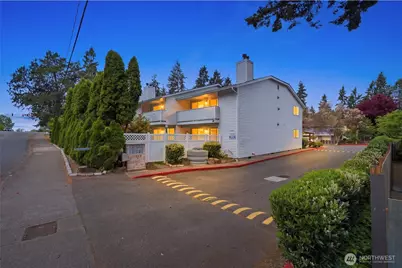 14020 SE 8th Street, Bellevue, WA 98007 - Photo 2