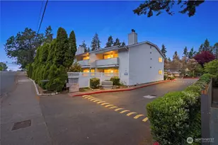 14020 SE 8th St, Bellevue, WA 98007 - Photo 2