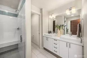 998 NE High St, Issaquah, WA 98029 - Photo 20