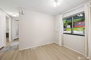 11513 155th Ave SE, Renton, WA 98059 - Photo 6
