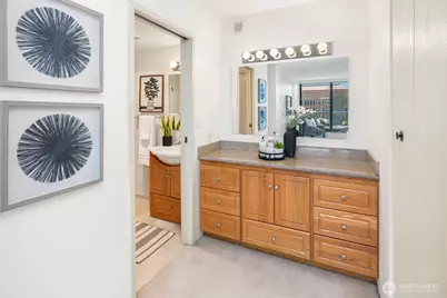 2100 3rd Avenue #1702, Seattle, WA 98121 - Photo 22