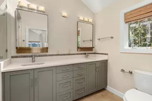 6225 77th Ave SE, Mercer Island, WA 98040 - Photo 16