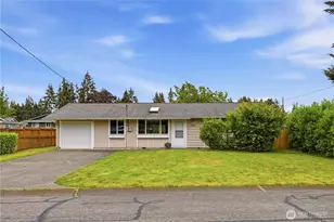 2320 Maple Ln, Steilacoom, WA 98388 - Photo 1