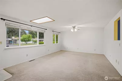 2320 Maple Lane, Steilacoom, WA 98388 - Photo 4