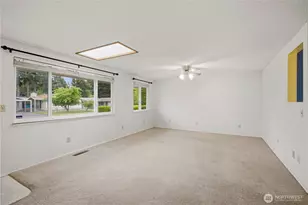 2320 Maple Ln, Steilacoom, WA 98388 - Photo 4