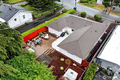 8035 S 116th Street, Seattle, WA 98178 - Photo 6