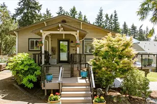 568 Dolphin Dr, Freeland, WA 98249 - Photo 2