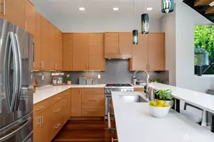 2750 Belvidere Ave SW, Seattle, WA 98126 - Photo 12