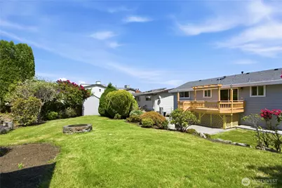 8220 S 120th Street, Seattle, WA 98178 - Photo 28