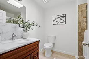 8220 S 120th St, Seattle, WA 98178 - Photo 16