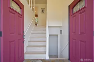 8220 S 120th St, Seattle, WA 98178 - Photo 2