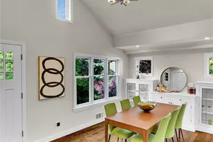 1545 NE 76th St, Seattle, WA 98115 - Photo 8