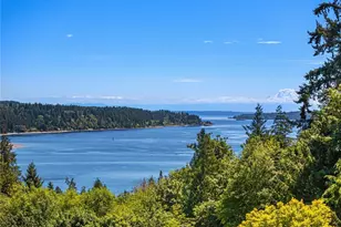 4548 Island Ave NE, Bainbridge Island, WA 98110 - Photo 36