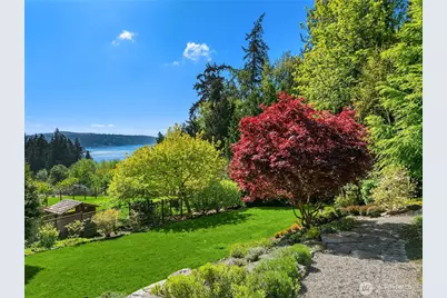 4548 Island Avenue NE, Bainbridge Island, WA 98110 - Photo 38