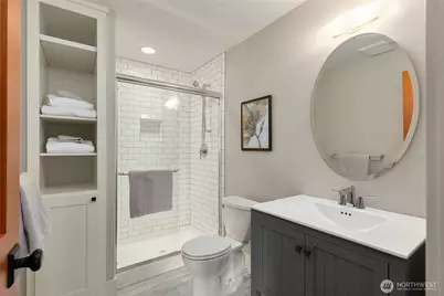 4548 Island Avenue NE, Bainbridge Island, WA 98110 - Photo 30