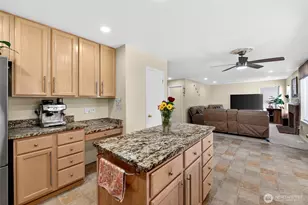 24323 129th Ave SE, Kent, WA 98030 - Photo 14
