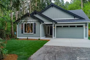 17717 Vine Ln SE, Yelm, WA 98597 - Photo 2