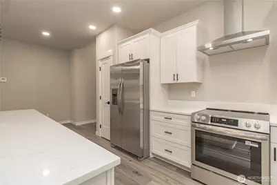 17717 Vine Lane SE, Yelm, WA 98597 - Photo 18