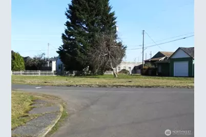418 N Division Street, Aberdeen, WA 98520 - Photo 1